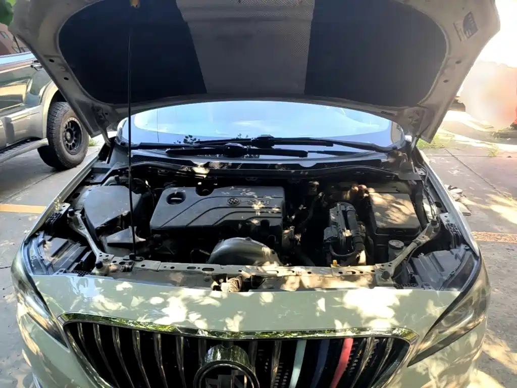 Buick Verano — миниатюра 20