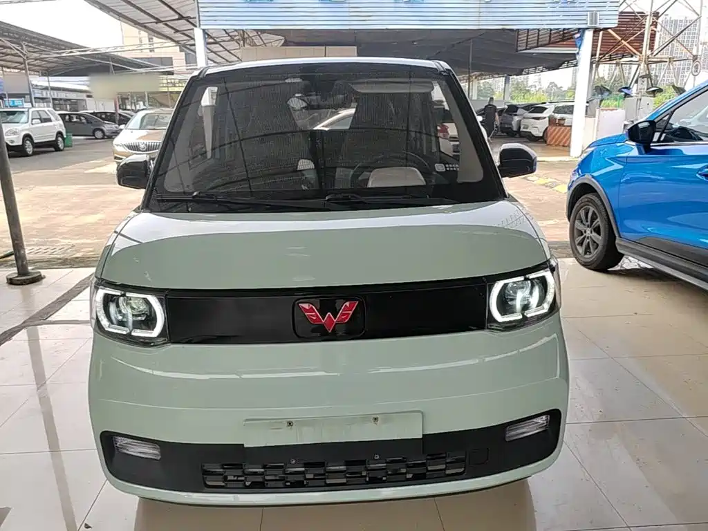Wuling MINIEV — миниатюра 3