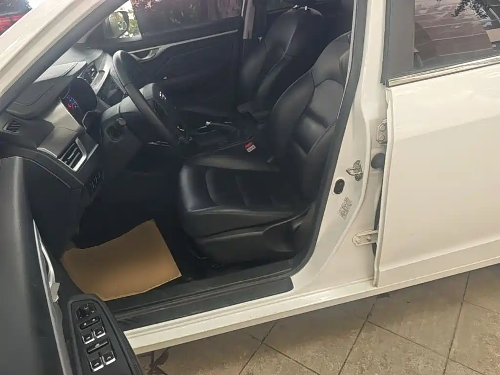 Geely Vision — миниатюра 15