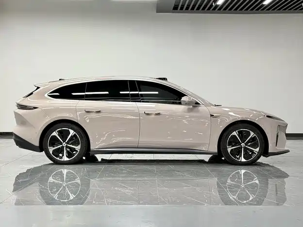 NIO ET5T — миниатюра 15