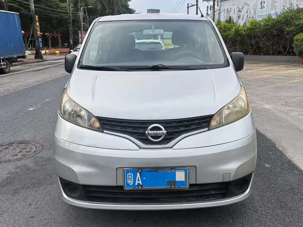 Nissan NV200 — миниатюра 2