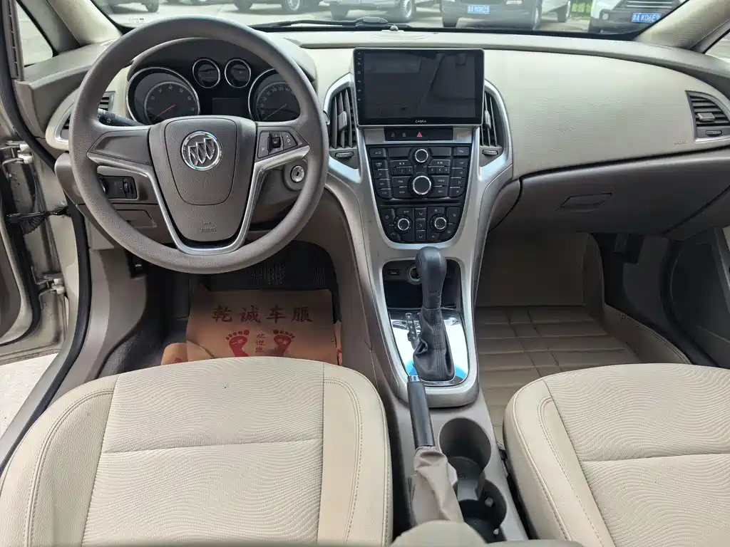 Buick Excelle — миниатюра 9