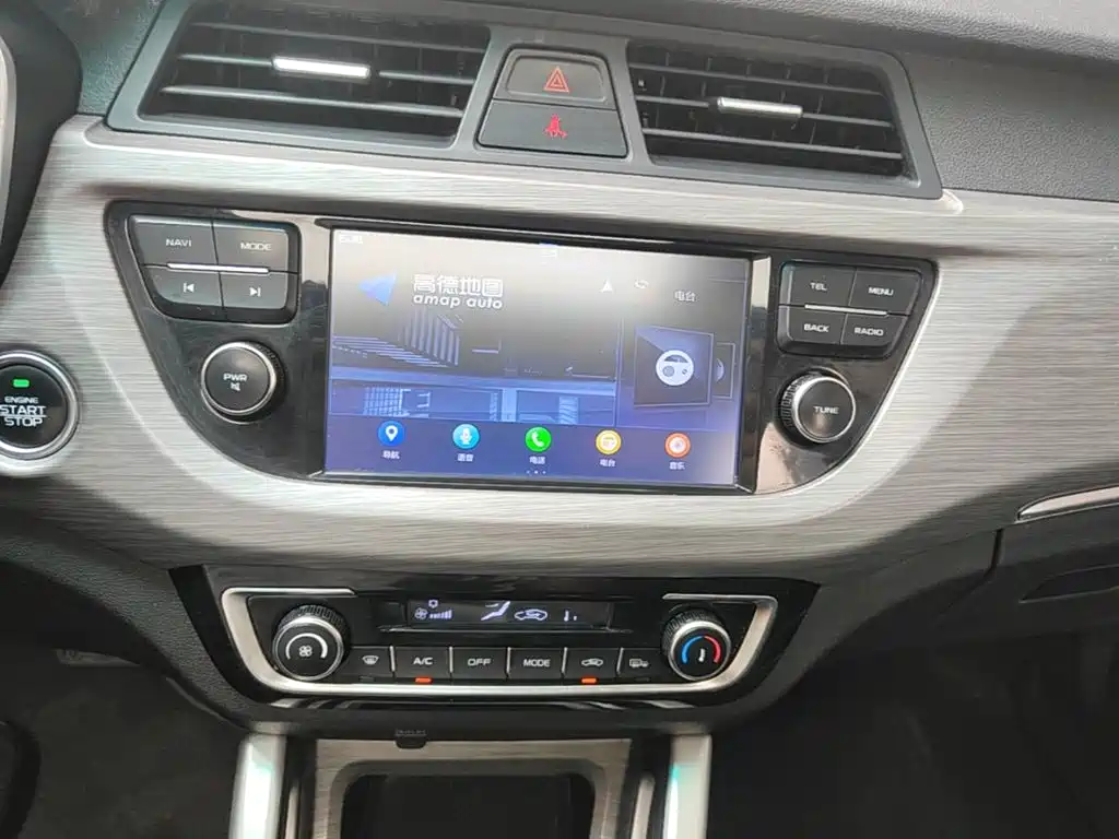 Geely Vision X3 — миниатюра 13