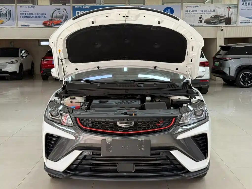 Geely Binyue — миниатюра 7