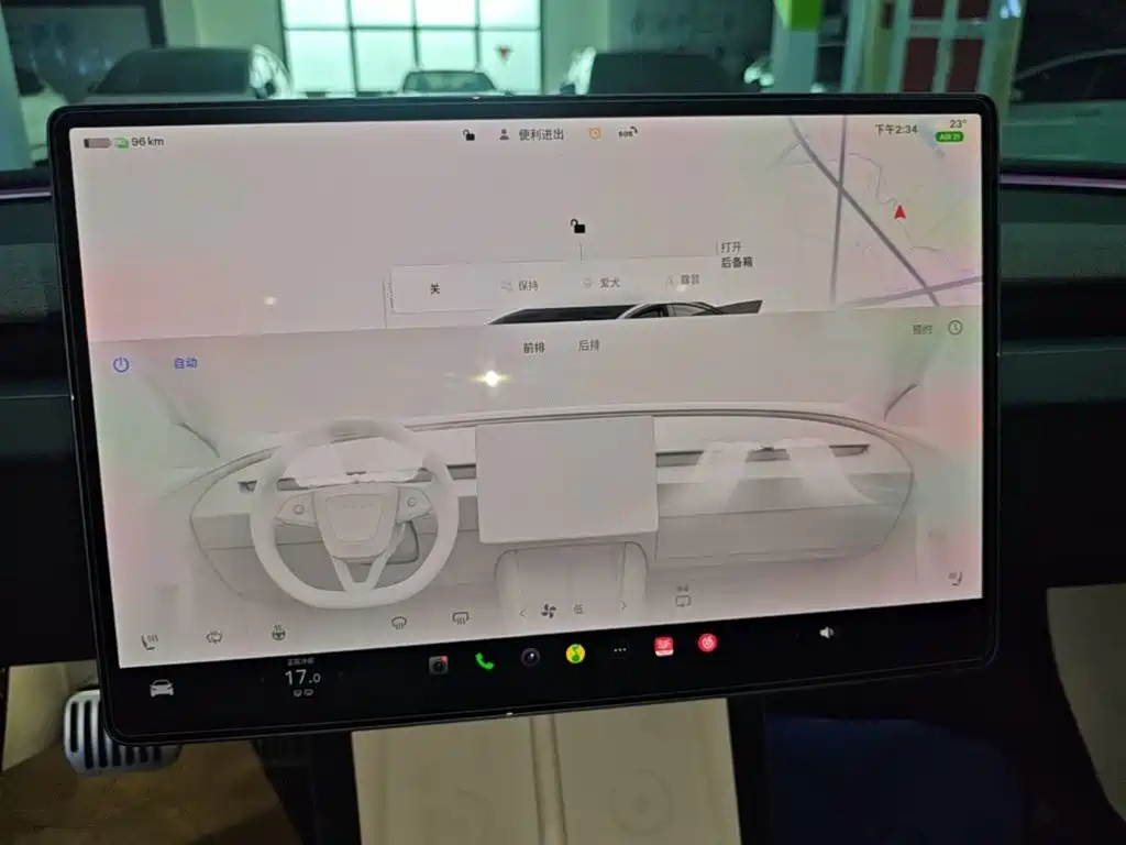 Tesla Model 3 — миниатюра 13