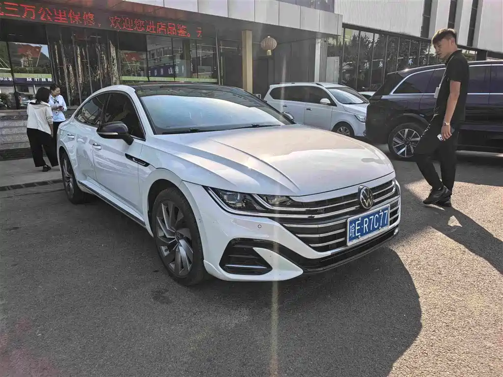Volkswagen CC — миниатюра 3