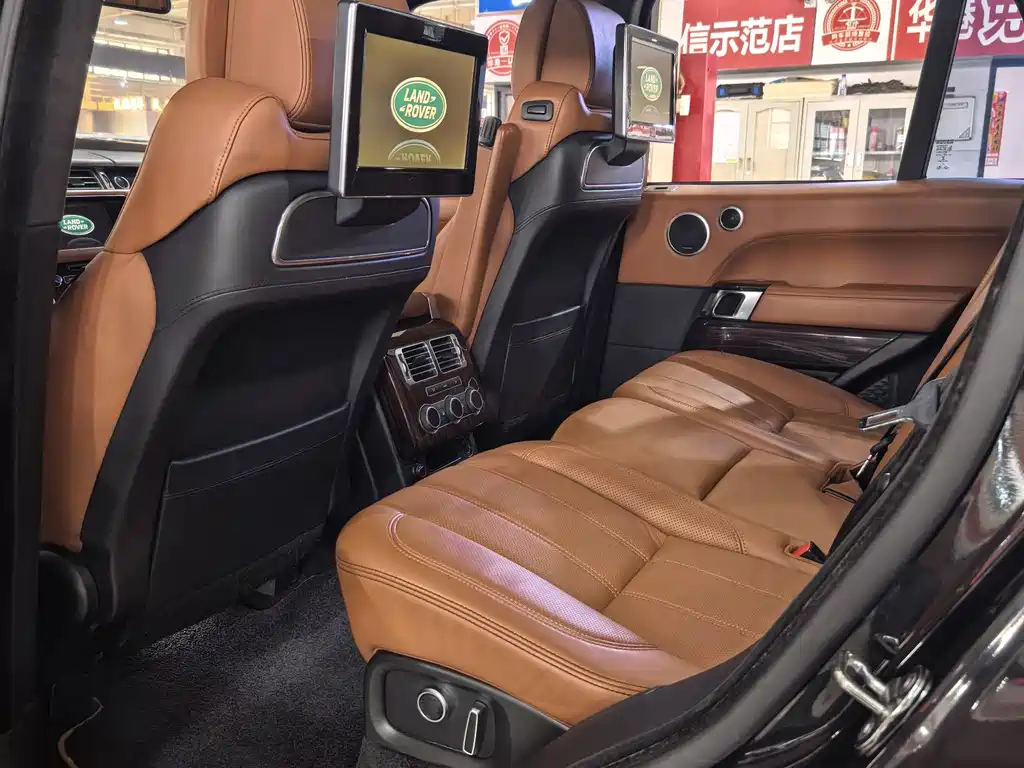 Land Rover Range Rover 2015 3.0 TDV6 Vogue