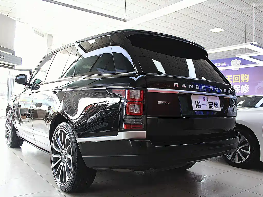 Land Rover Range Rover 3.0 SC V6 Vogue, фото 14
