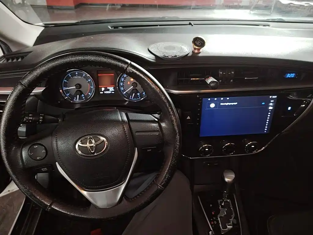 Toyota Corolla — миниатюра 10