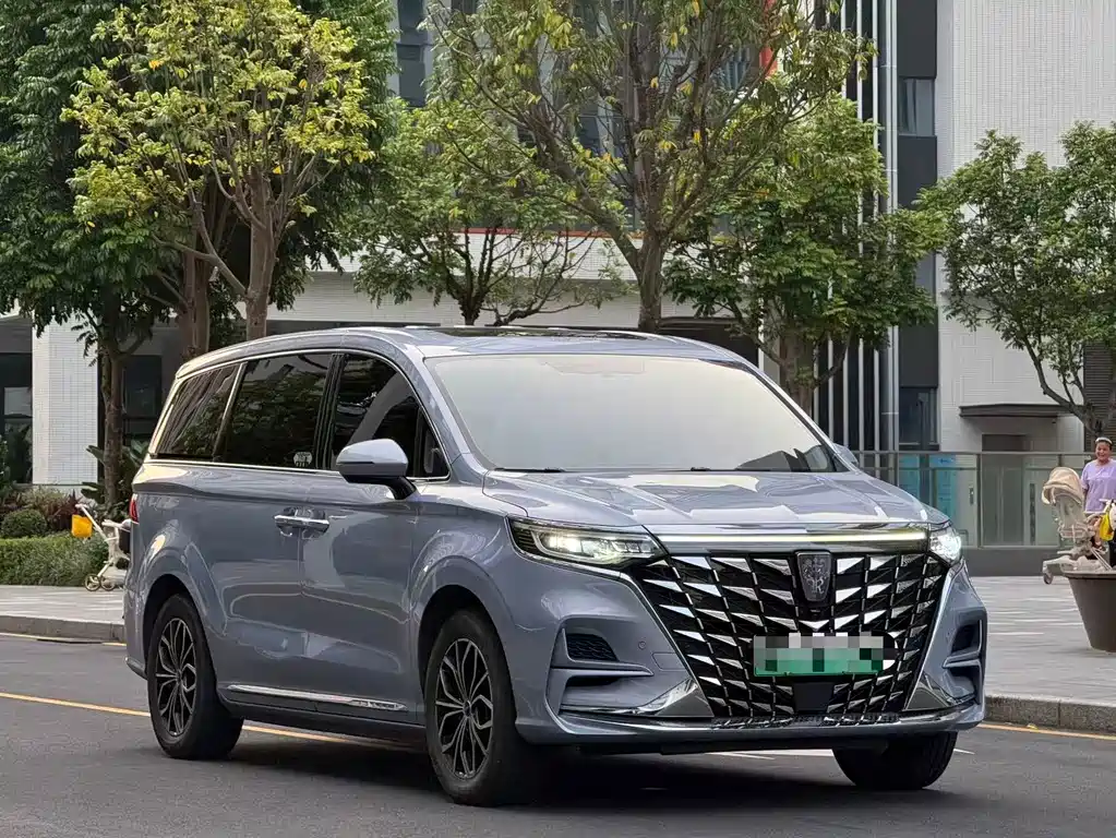 Roewe iMAX8 New Energy — миниатюра 3
