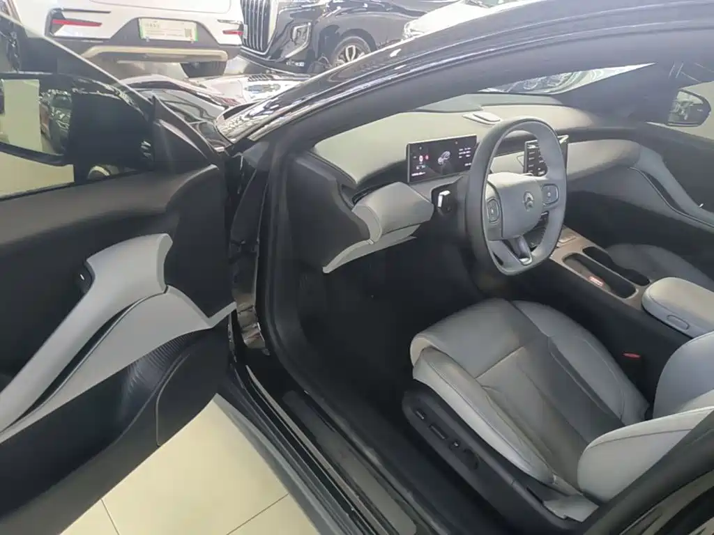 NIO ET5T — миниатюра 16