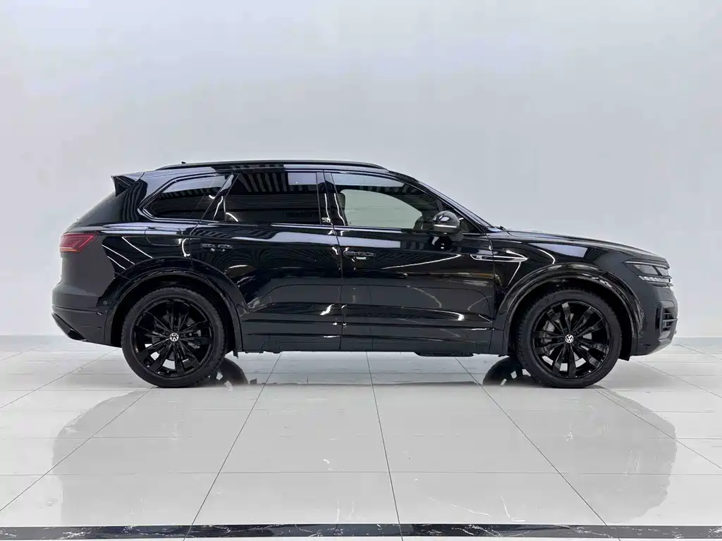 Volkswagen Touareg — миниатюра 5