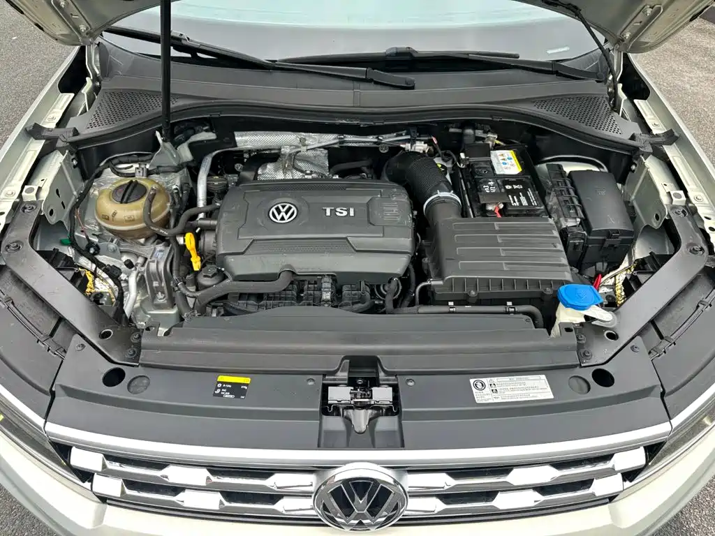 Volkswagen Tiguan L — миниатюра 17