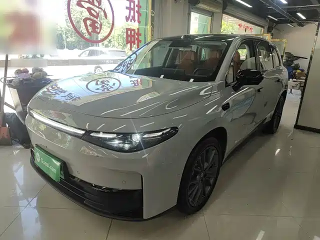 2025 Leapmotor C10