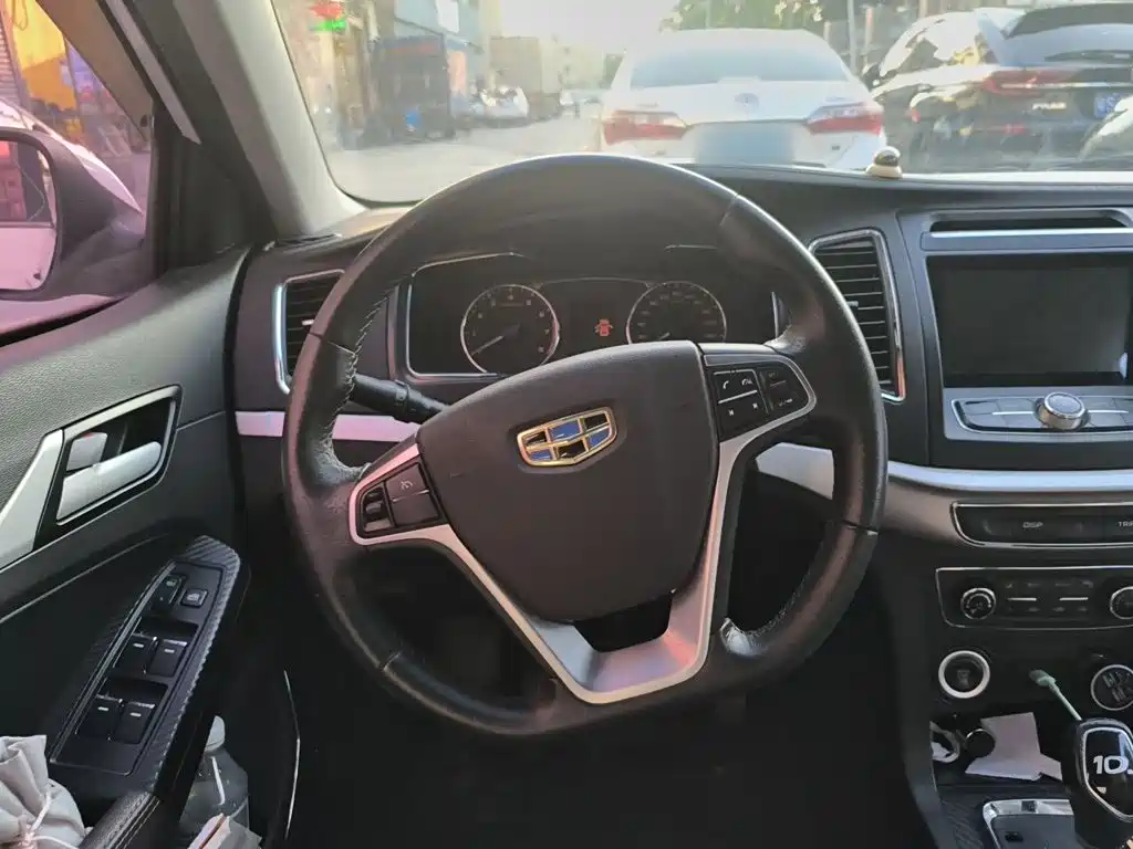 Geely Vision — миниатюра 3