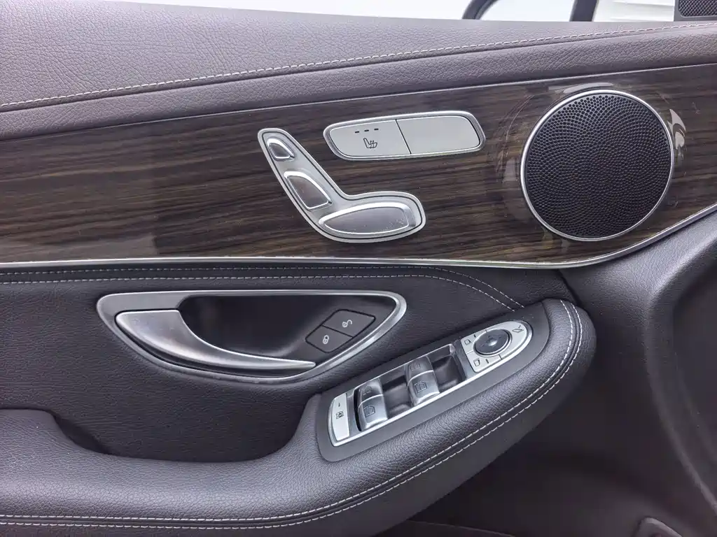 Mercedes-Benz GLC 2019 GLC 260 L 4MATIC Luxury