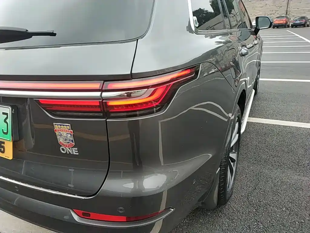 Li Auto Li ONE — миниатюра 8