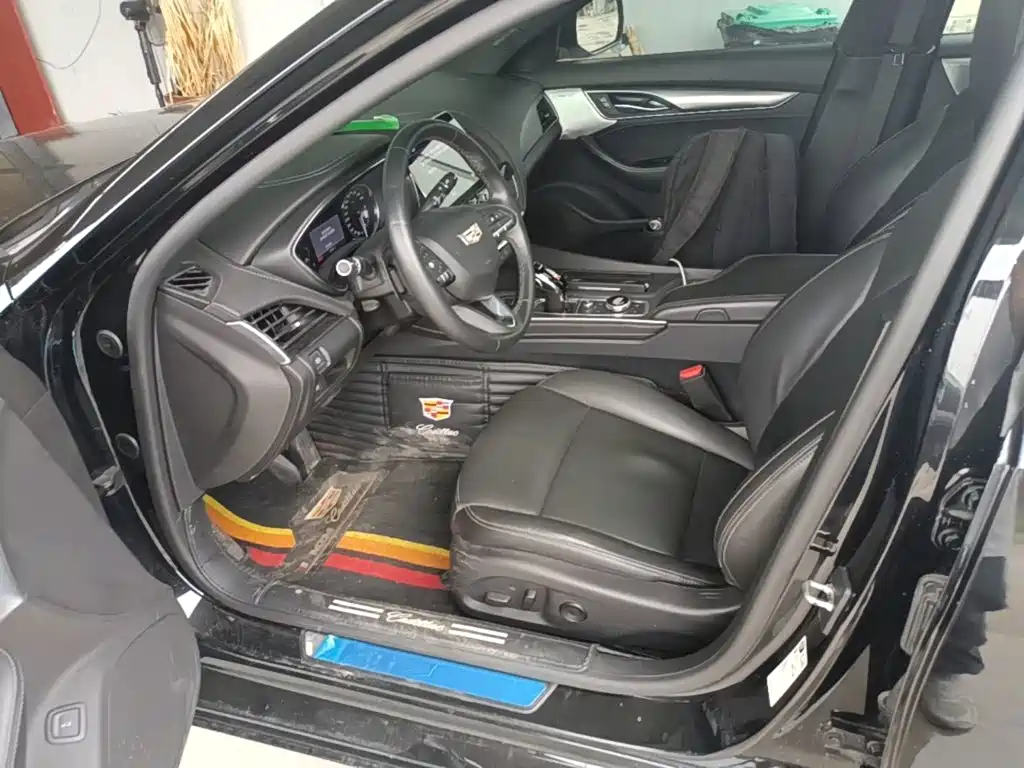 Cadillac CT5 — миниатюра 15