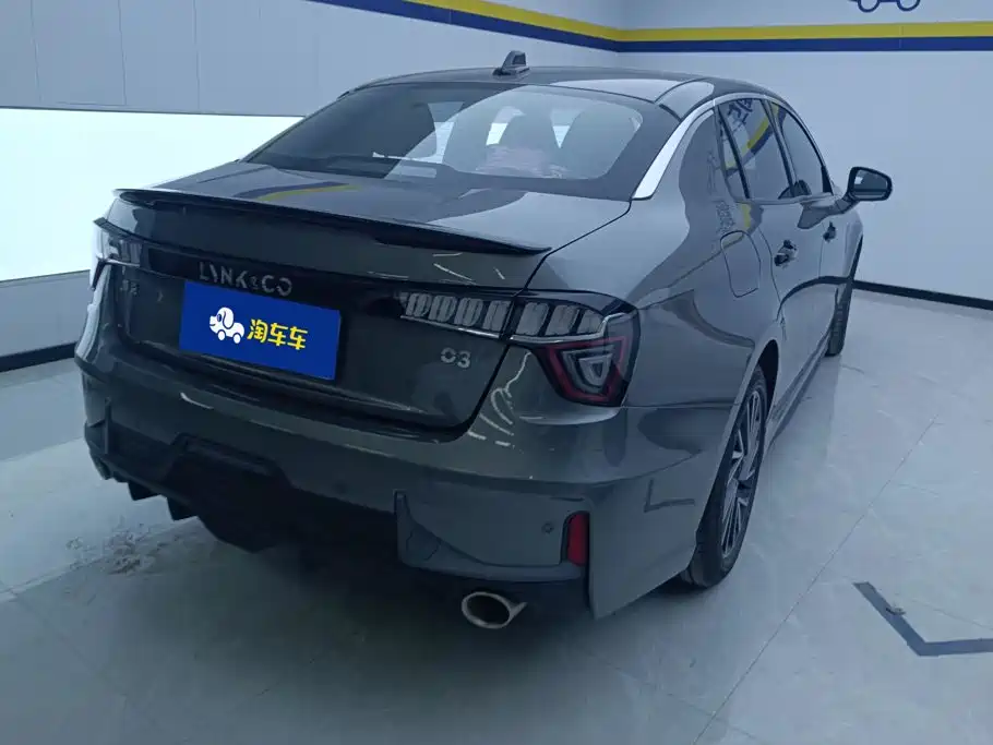 Lynk & Co 03 — миниатюра 3