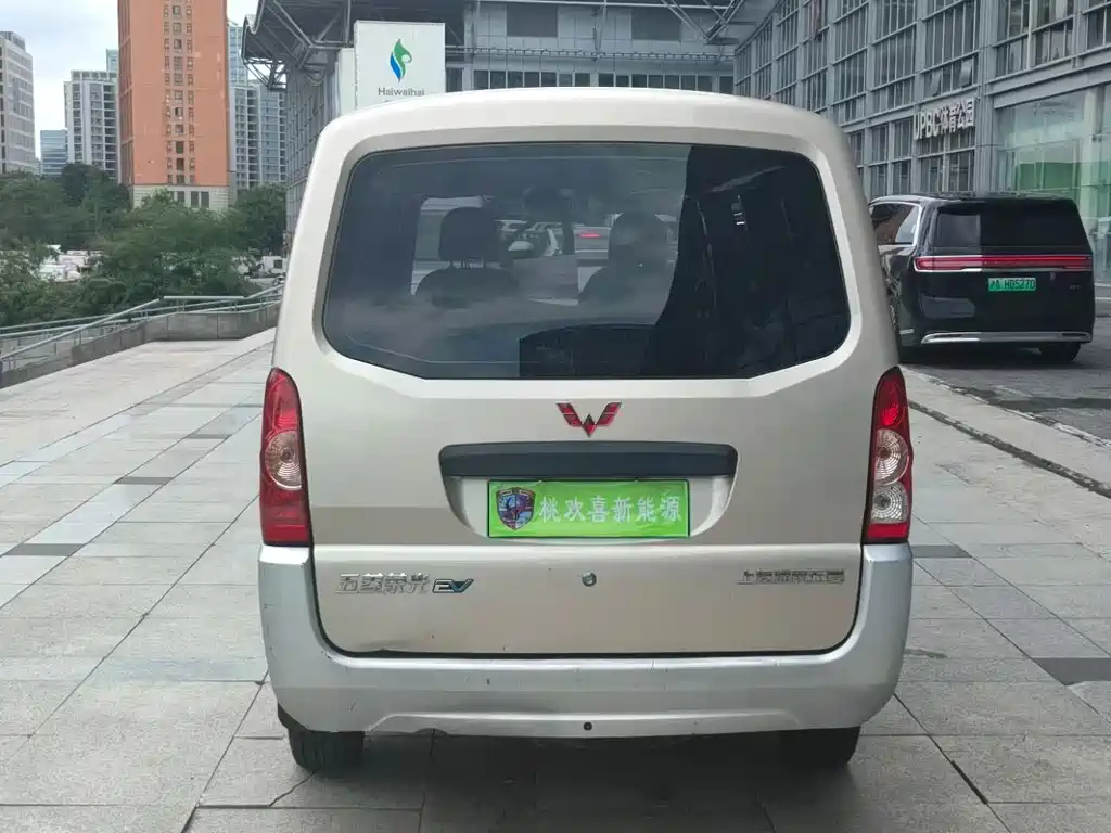 Wuling Rongguang EV — миниатюра 8