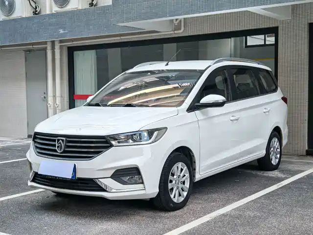 Baojun 360