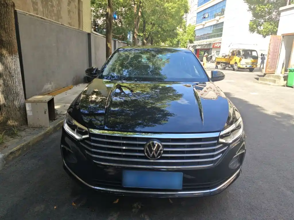 Volkswagen Lavida — миниатюра 3