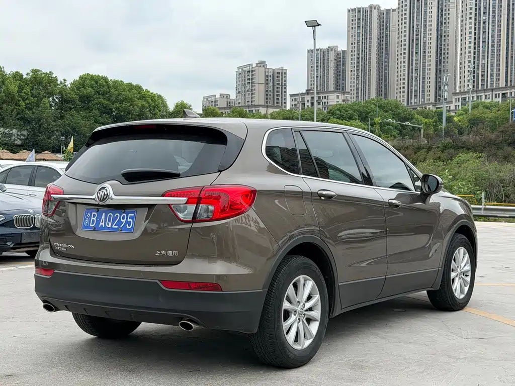 Buick Envision Plus — миниатюра 10