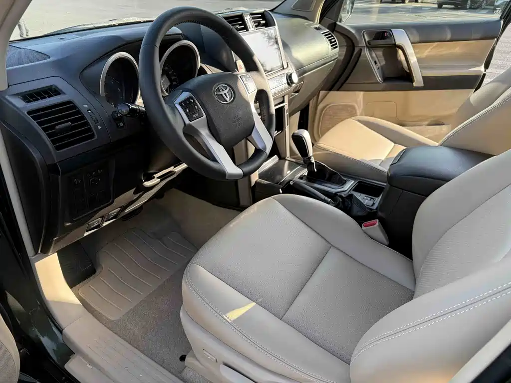 Toyota Prado (Import) — миниатюра 4