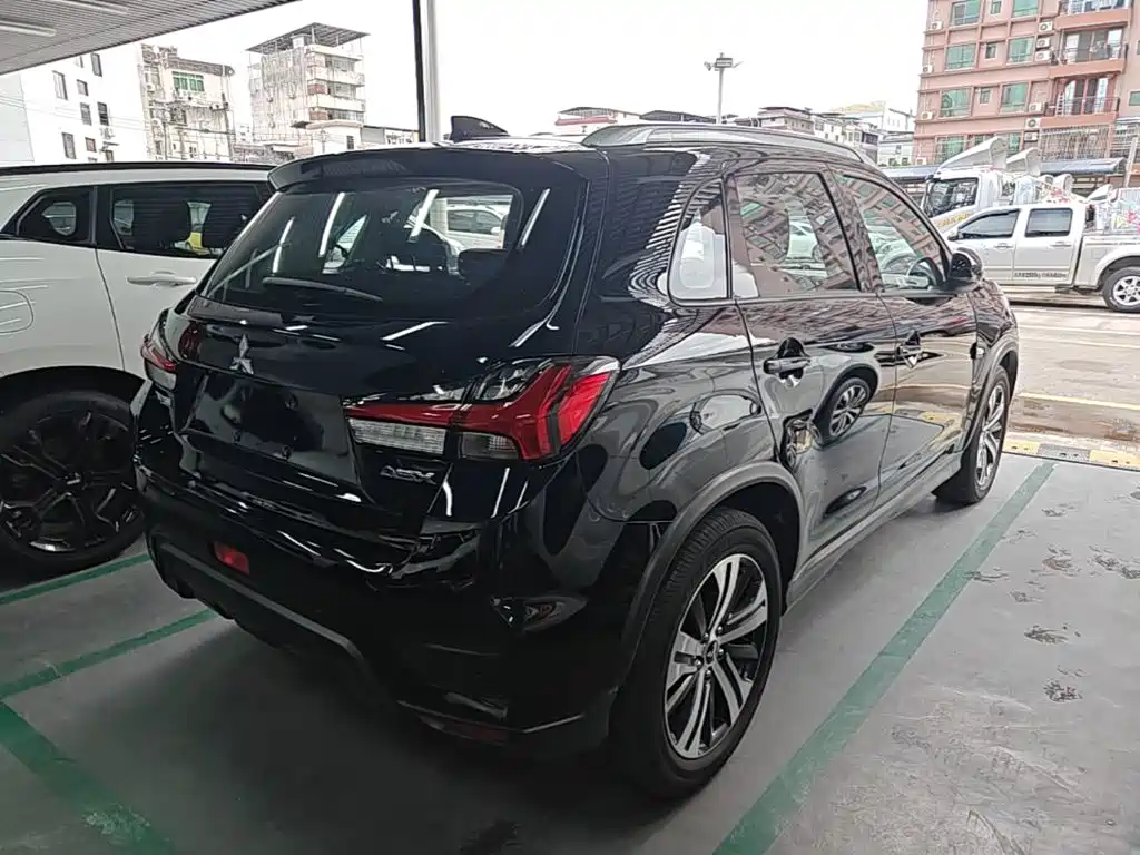 Mitsubishi ASX — миниатюра 7