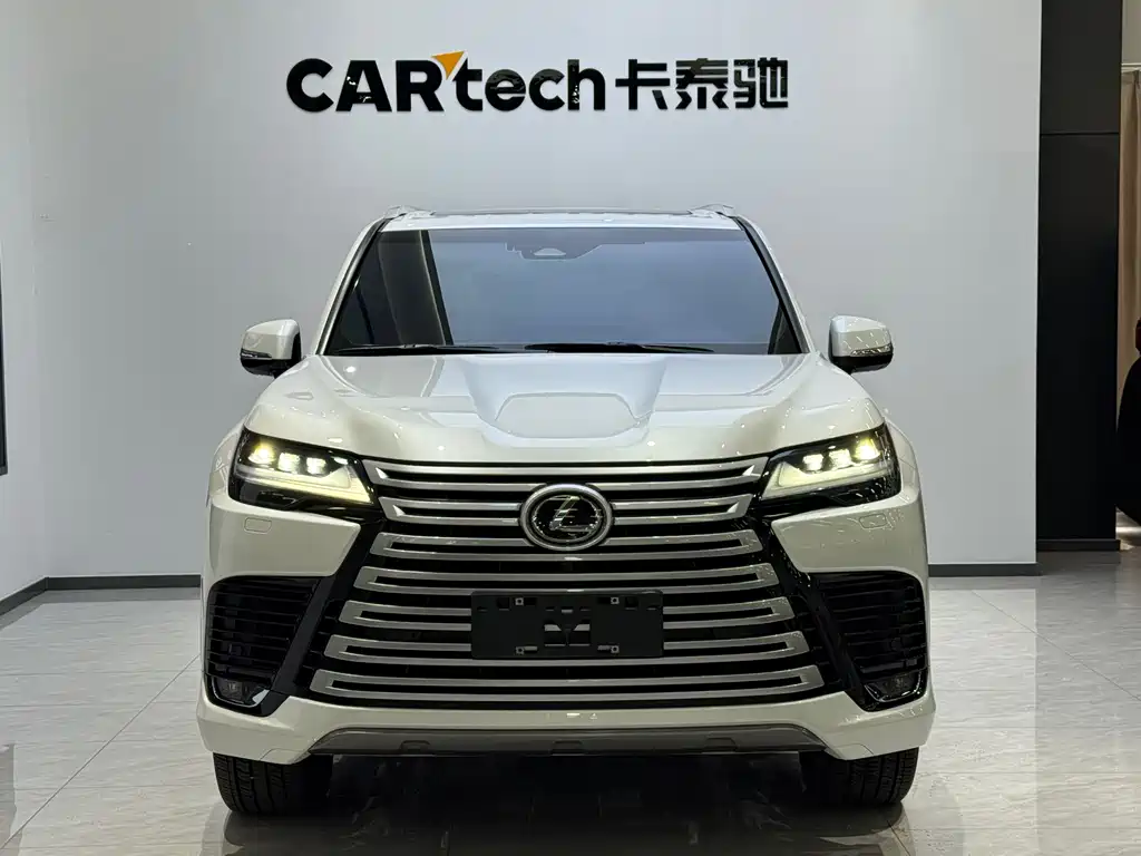 Lexus LX — миниатюра 2
