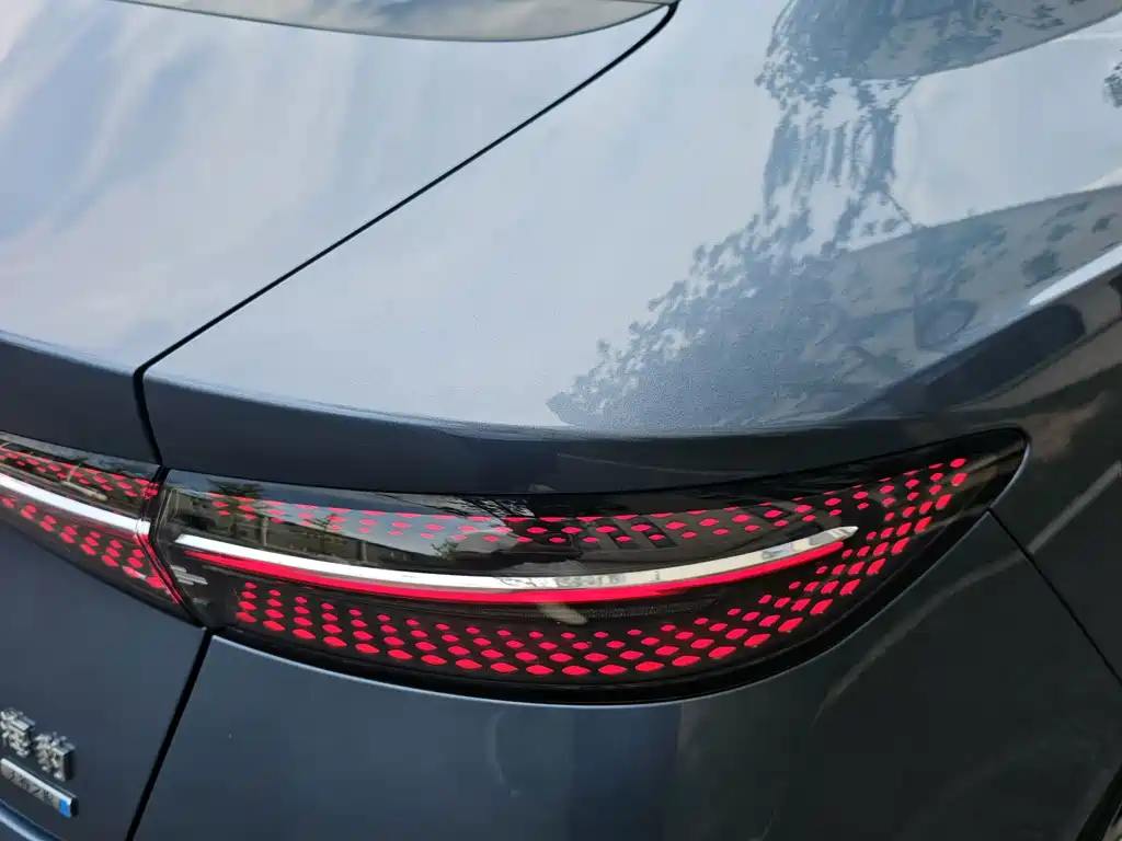 BYD Seal — миниатюра 20