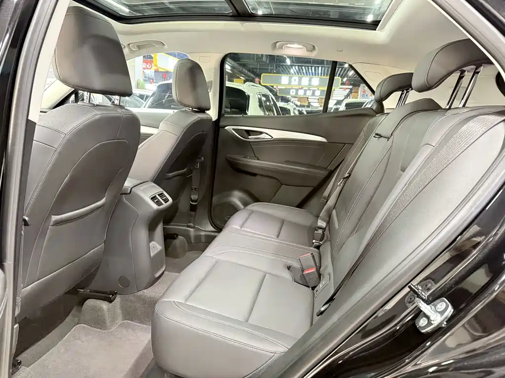 Buick Envision S — миниатюра 5