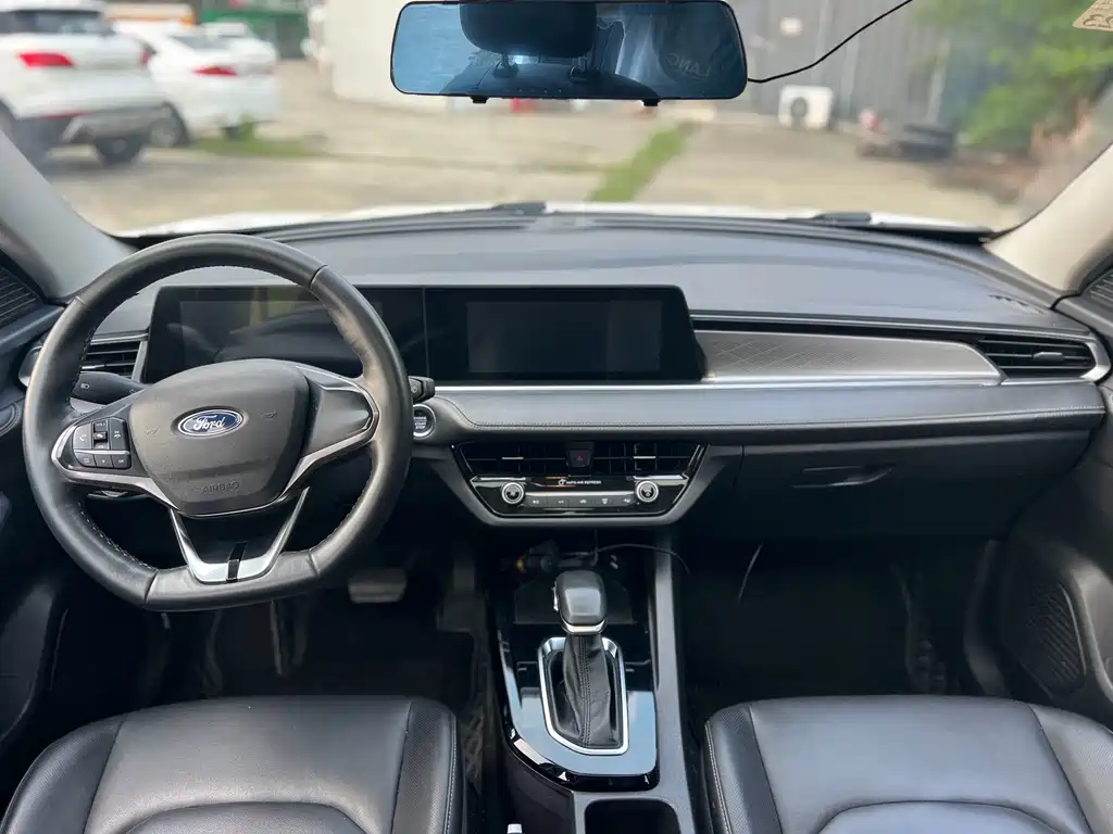 Ford Escort — миниатюра 7