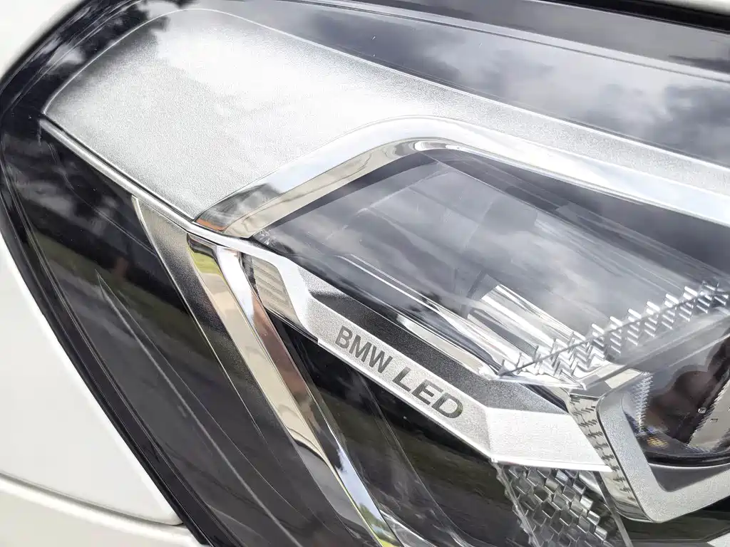 BMW X3 — миниатюра 7