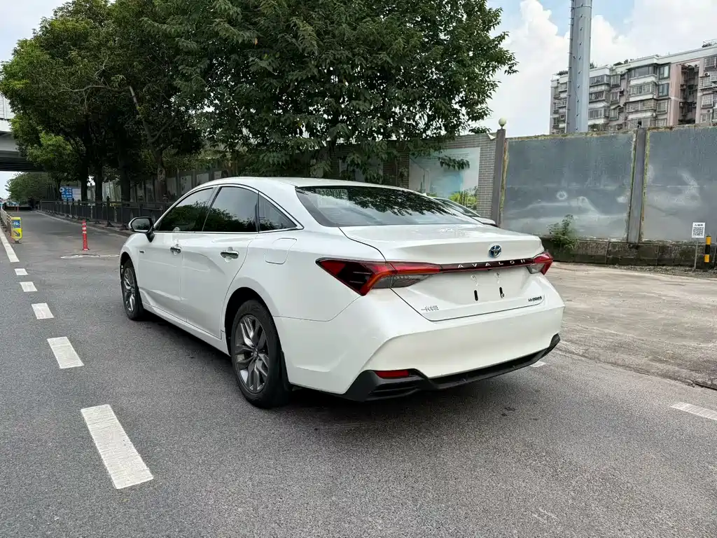 Toyota Avalon — миниатюра 4