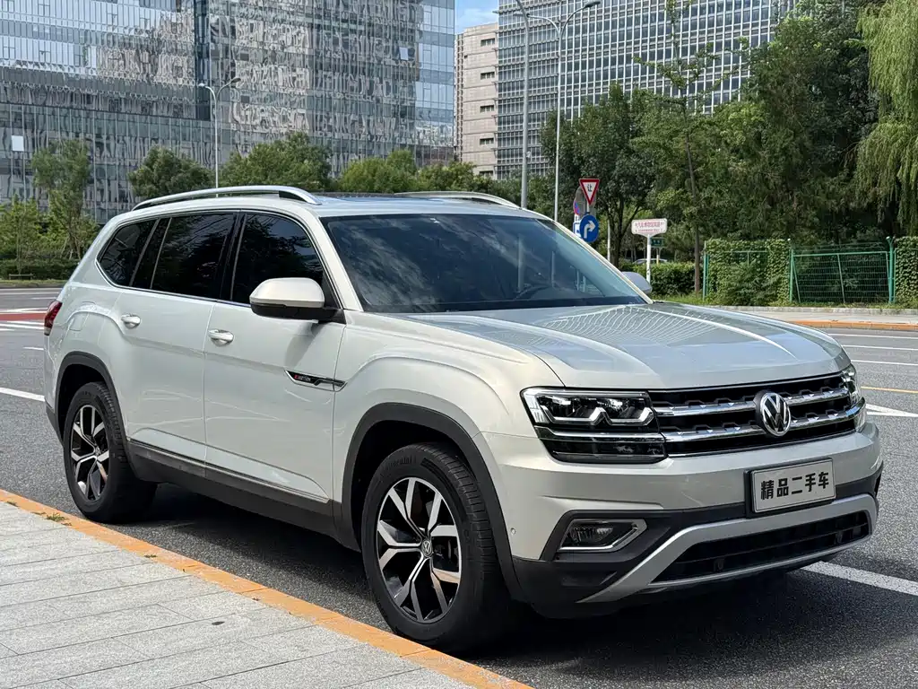 Volkswagen Teramont — миниатюра 3