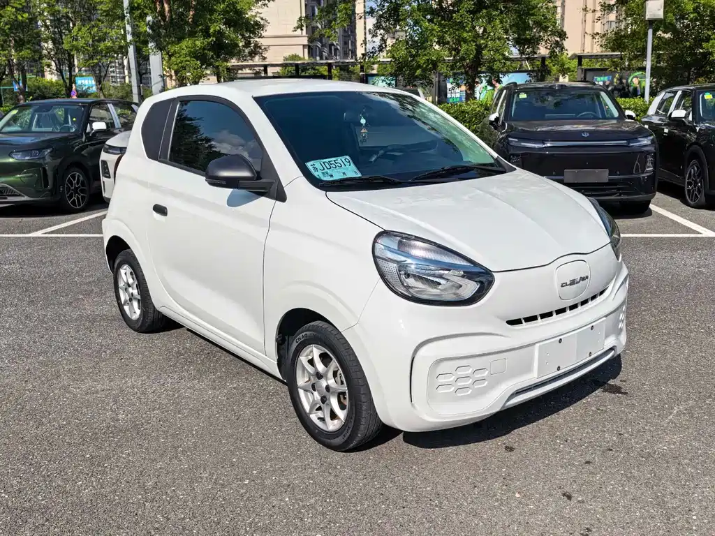 Roewe Clever — миниатюра 2