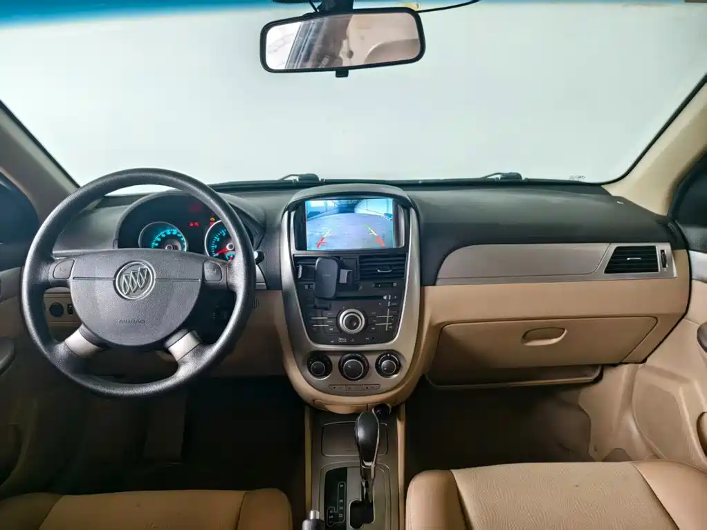 Buick Excelle — миниатюра 5