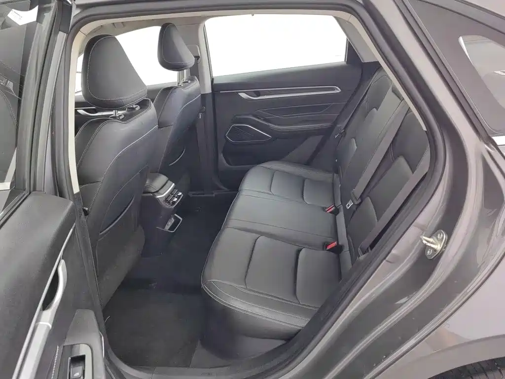 Geely Emgrand — миниатюра 15