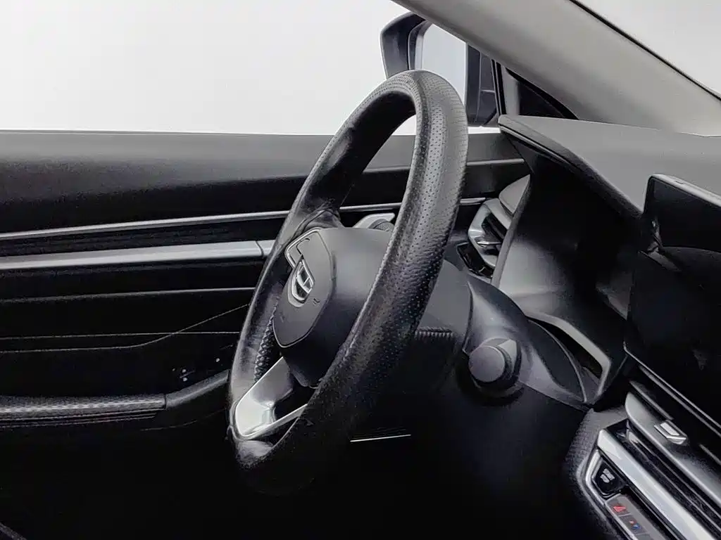 Geely Emgrand — миниатюра 22
