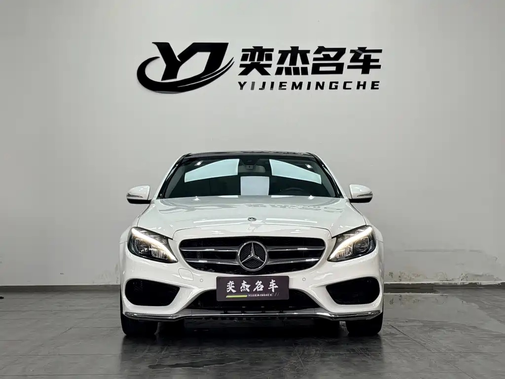 Mercedes-Benz C-Class — миниатюра 2