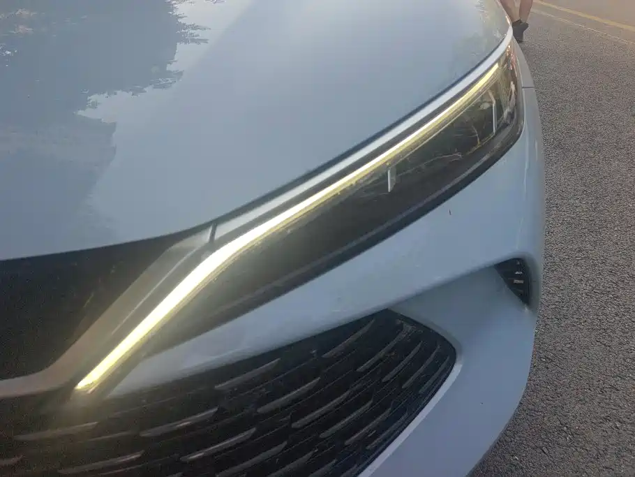 BYD Qin L — миниатюра 5