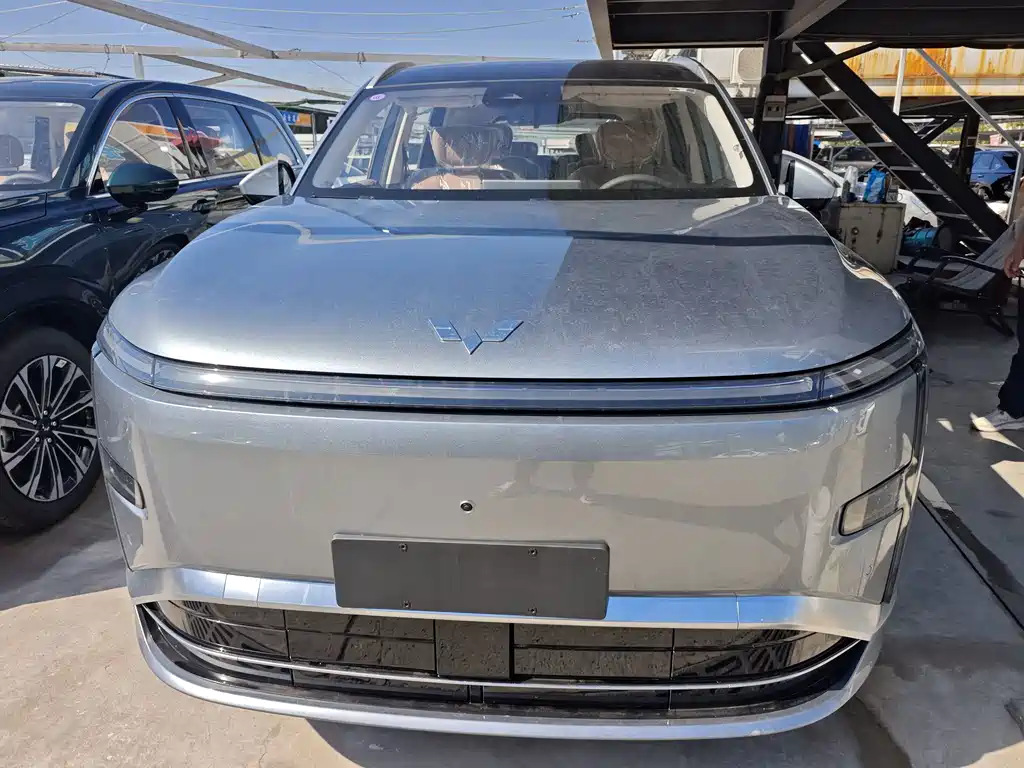 Wuling Xingguang L — миниатюра 2