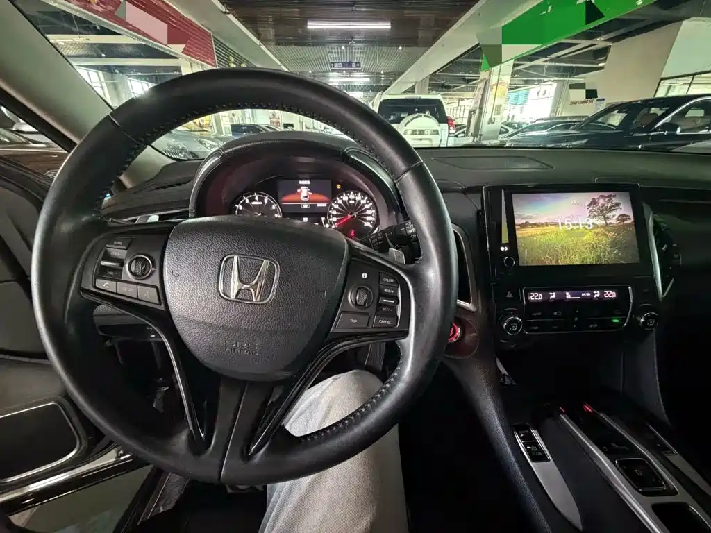 Honda Avancier — миниатюра 7