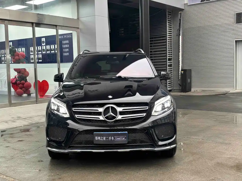 MERCEDES-BENZ GLE