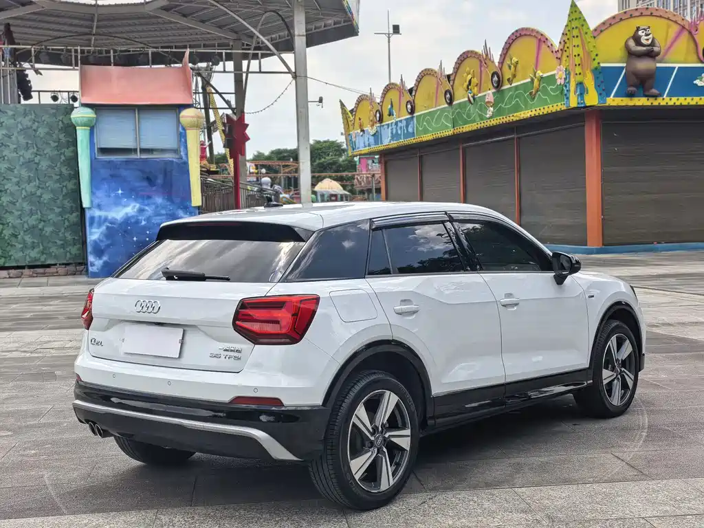 Audi Q2L — миниатюра 5