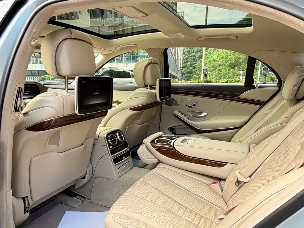 Mercedes-Benz S-Class — миниатюра 18