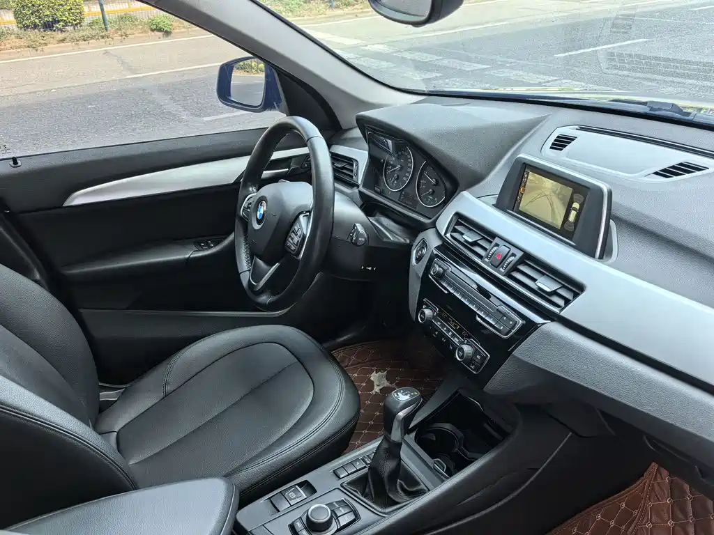 BMW X1 — миниатюра 8