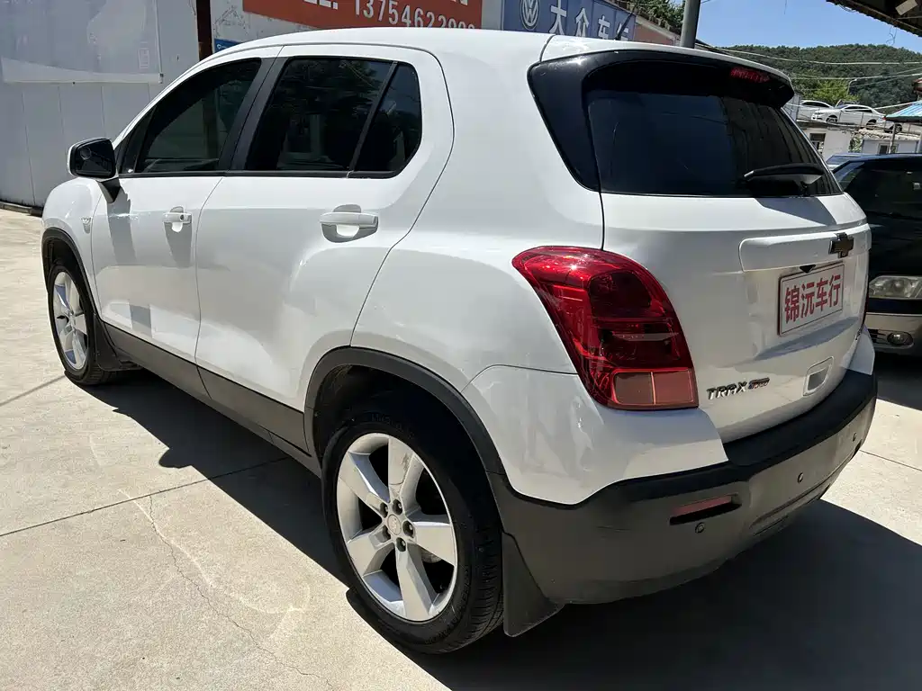Chevrolet Trax — миниатюра 9