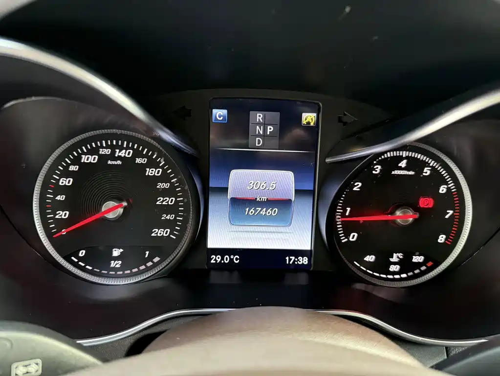 Mercedes-Benz GLC — миниатюра 5